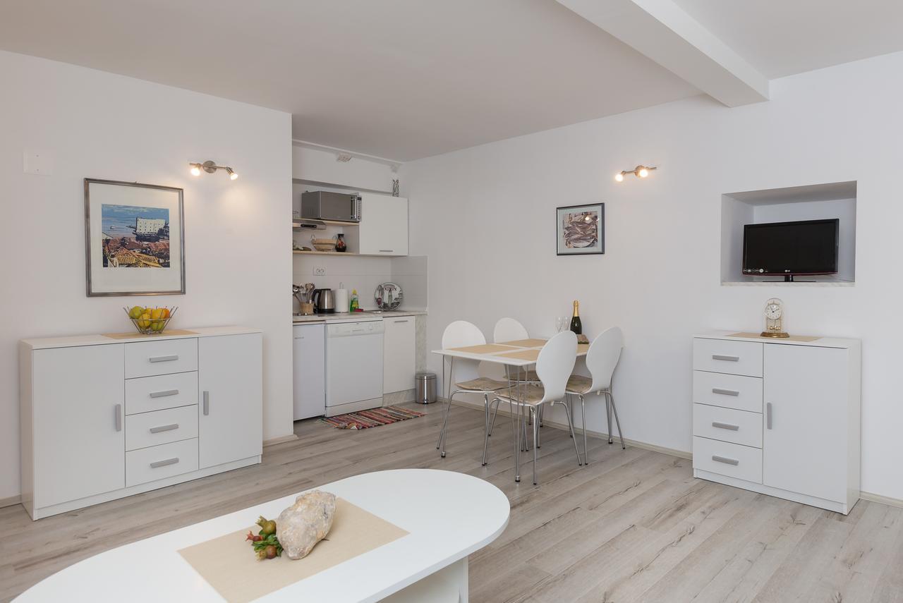 Izvijacica Suite Dubrovnik Bagian luar foto